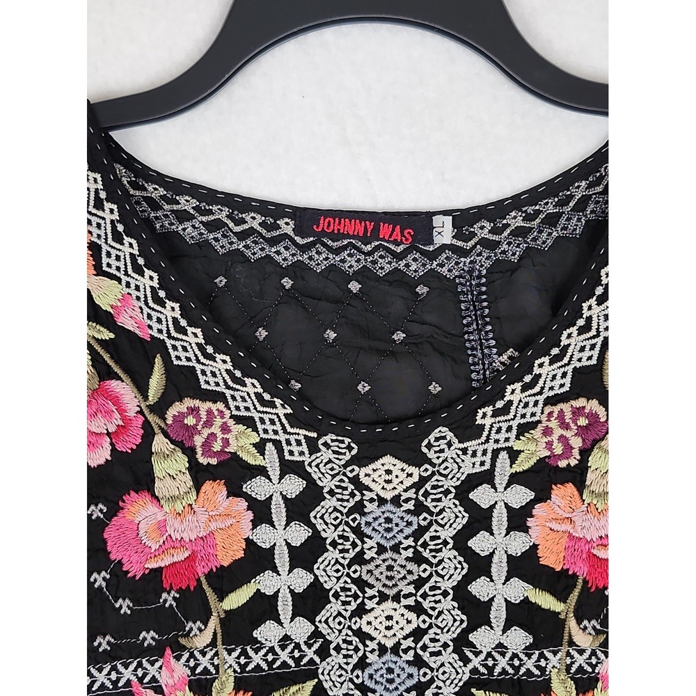 Johnny Was Blouse Womens XL Floral Embroidered Black Short Sleeve Boho Chic - Picture 2 of 8